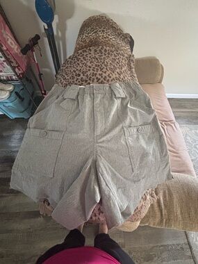 AFTCO Men's Cargo Shorts - Light Gray